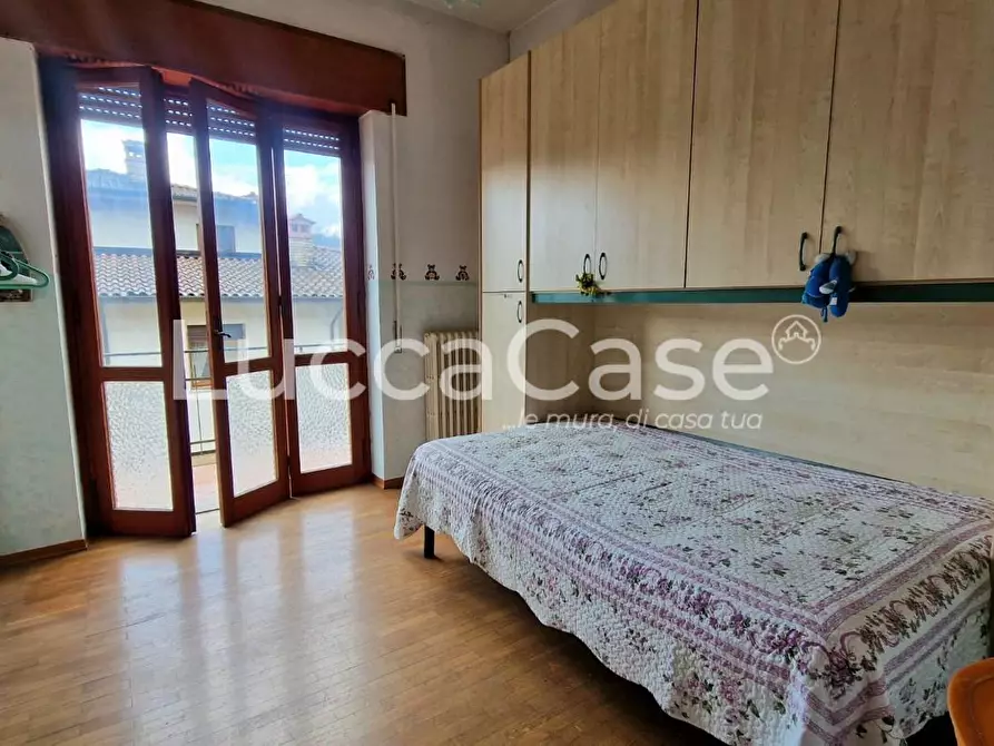 Immagine 40 di Villa in vendita  a Barga