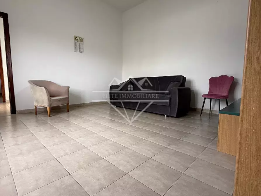 Immagine 4 di Appartamento in vendita  a Carrara