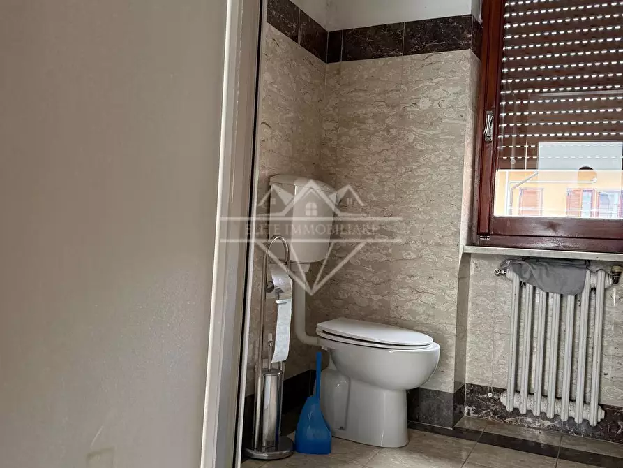 Immagine 9 di Appartamento in vendita  a Carrara