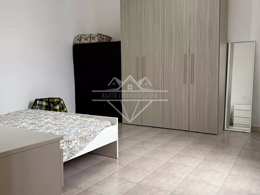 Immagine 7 di Appartamento in vendita  a Carrara