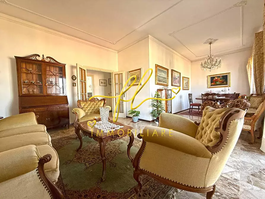 Immagine 3 di Appartamento in vendita  a Cecina