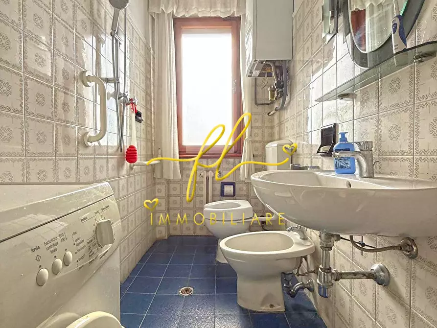 Immagine 27 di Appartamento in vendita  a Cecina