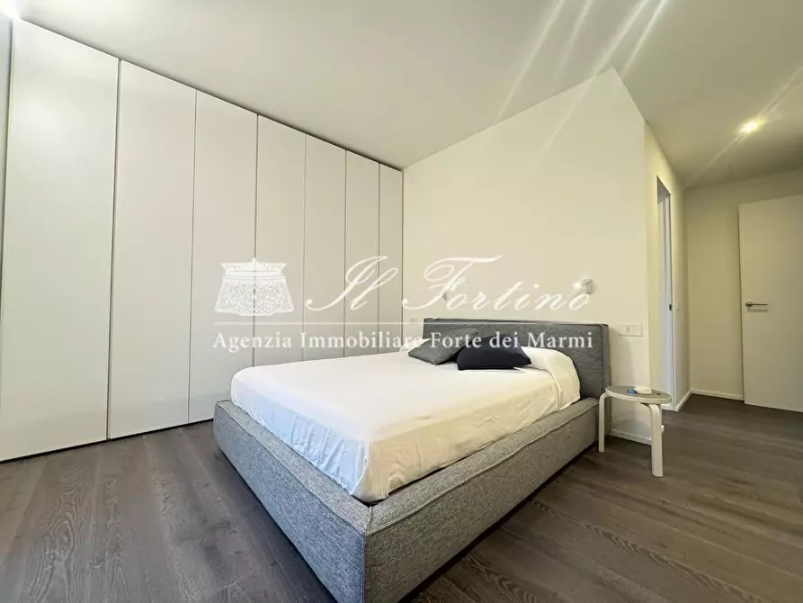 Immagine 26 di Villa in vendita  a Forte Dei Marmi