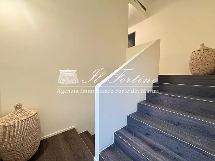 Immagine 24 di Villa in vendita  a Forte Dei Marmi