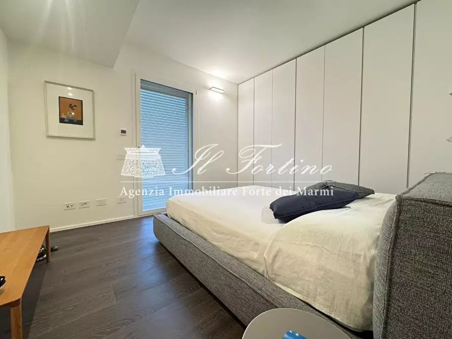 Immagine 25 di Villa in vendita  a Forte Dei Marmi