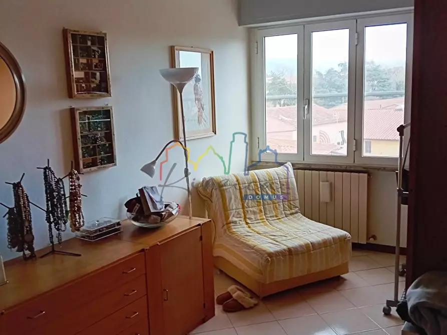 Immagine 17 di Mansarda in vendita  a Pisa