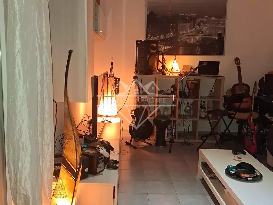 Immagine 3 di Appartamento in vendita  a Carrara