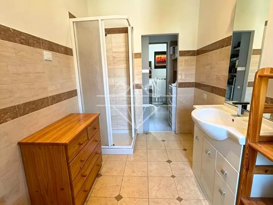 Immagine 7 di Casa semindipendente in vendita  a Carrara