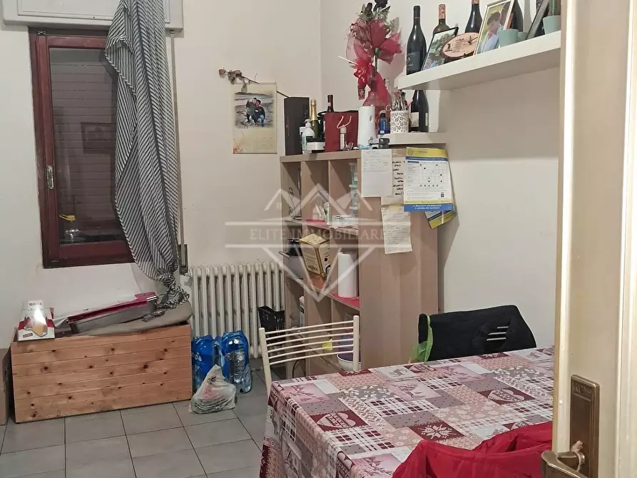 Immagine 8 di Appartamento in vendita  a Carrara