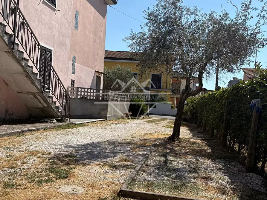 Immagine 9 di Casa semindipendente in vendita  a Carrara