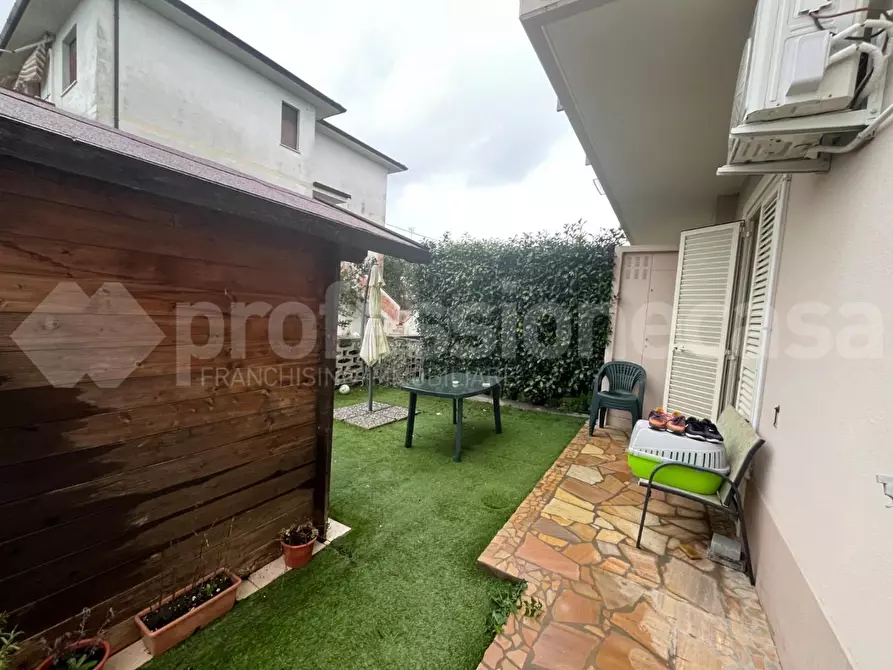 Immagine 10 di Appartamento in vendita  a San Giuliano Terme