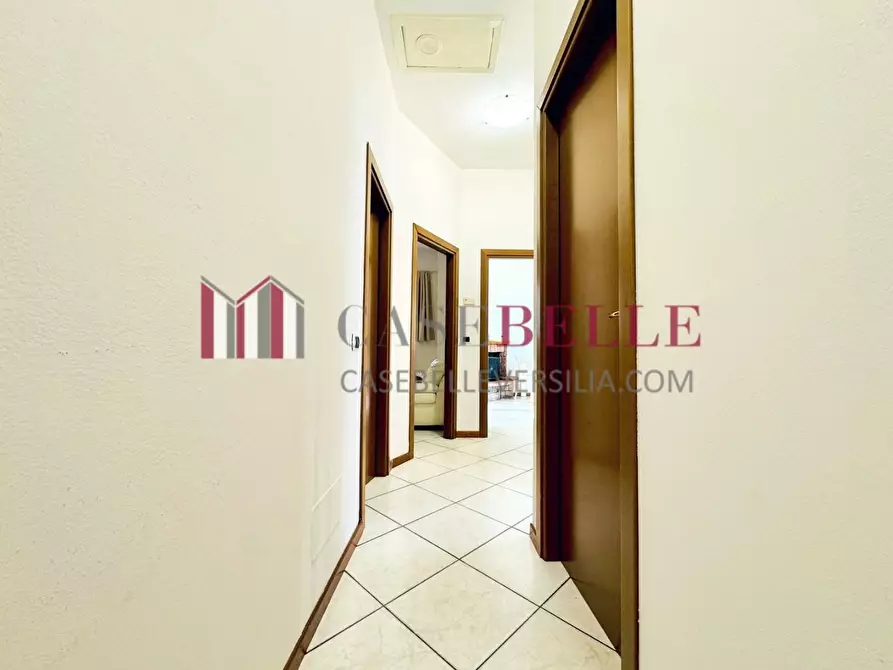 Immagine 37 di Casa bifamiliare in affitto  a Pietrasanta