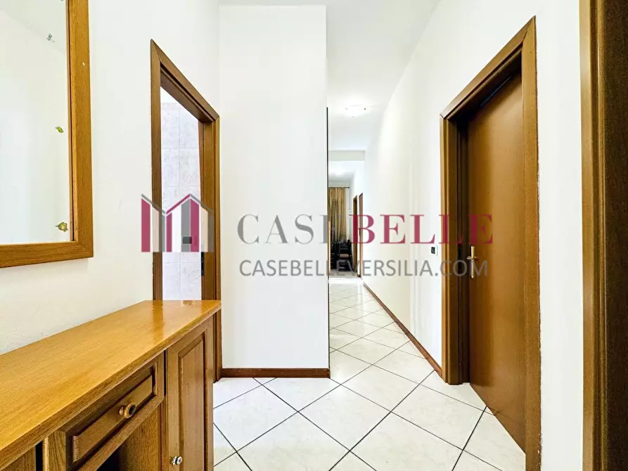 Immagine 11 di Casa bifamiliare in affitto  a Pietrasanta