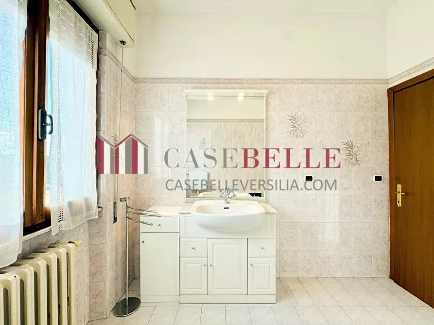 Immagine 20 di Casa bifamiliare in affitto  a Pietrasanta