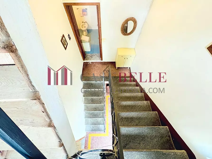 Immagine 26 di Casa bifamiliare in vendita  a Camaiore