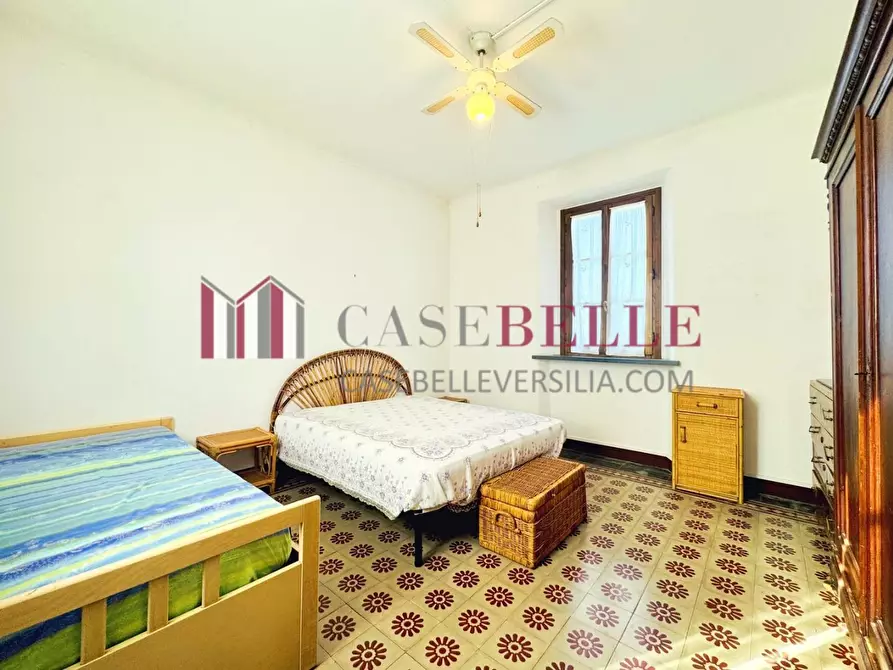 Immagine 18 di Casa bifamiliare in vendita  a Camaiore