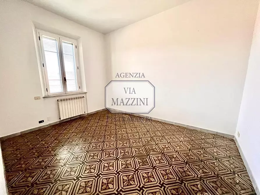 Immagine 8 di Appartamento in vendita  a Pietrasanta