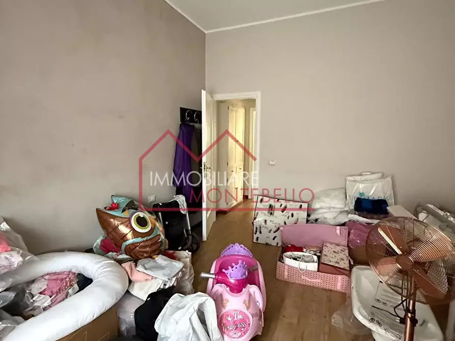 Immagine 10 di Porzione di casa in vendita  a Camaiore