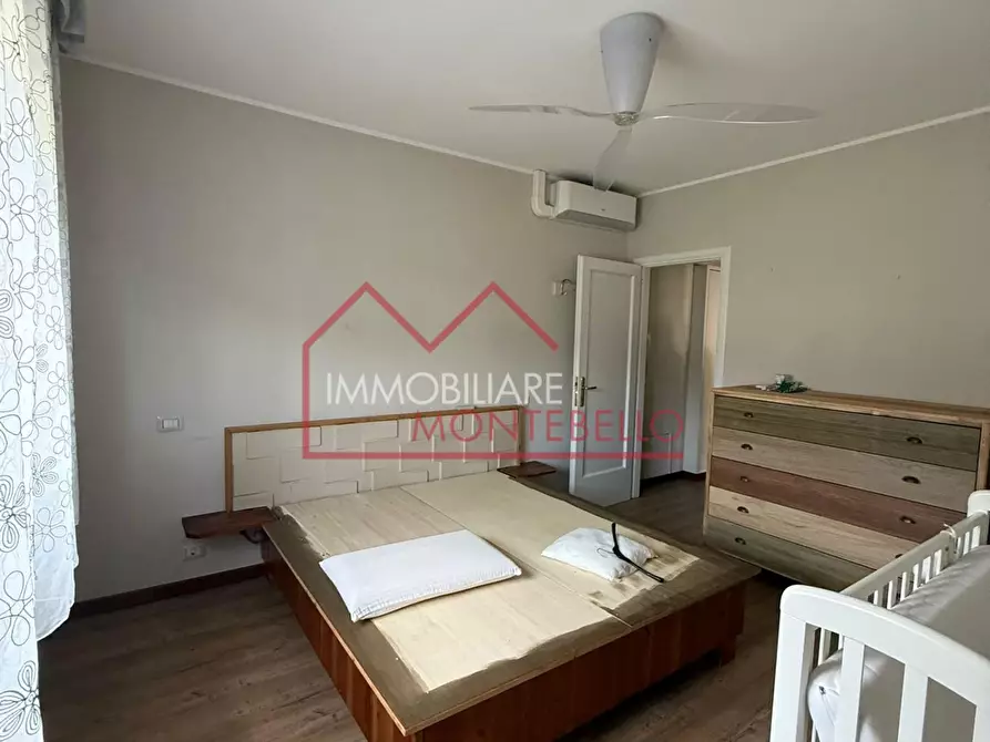 Immagine 5 di Porzione di casa in vendita  a Camaiore