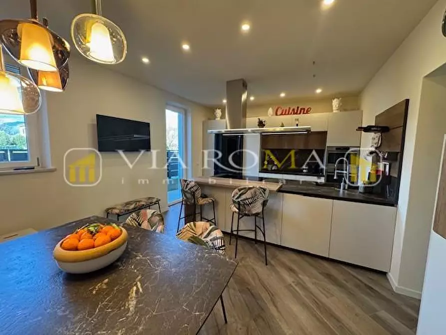 Immagine 7 di Casa bifamiliare in vendita  a Lucca