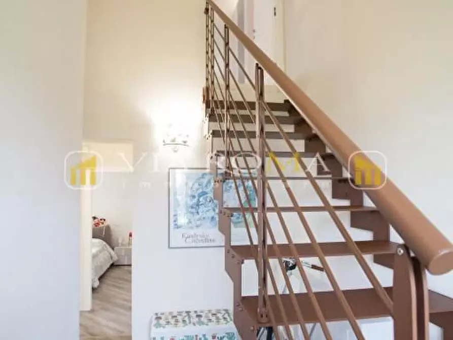 Immagine 56 di Casa bifamiliare in vendita  a Lucca