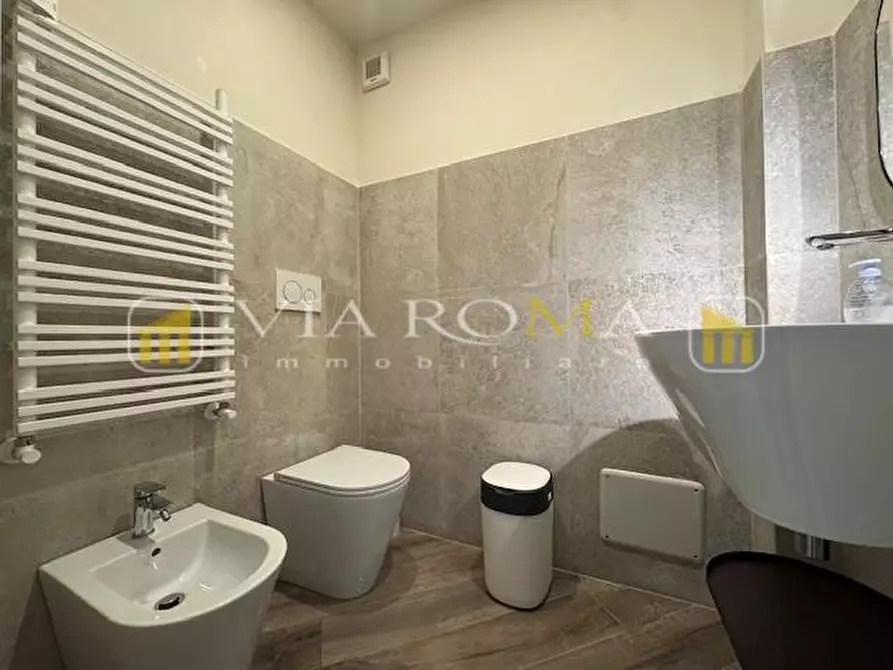 Immagine 11 di Casa bifamiliare in vendita  a Lucca