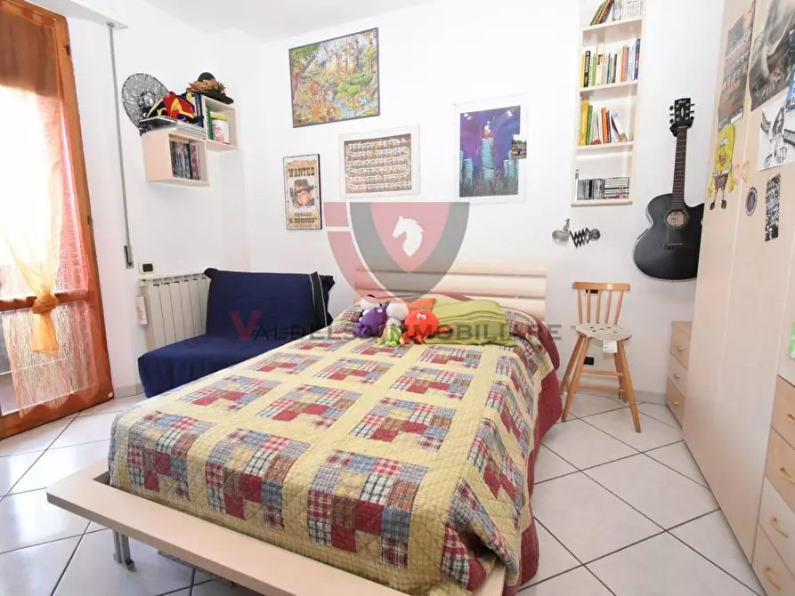 Immagine 16 di Appartamento in vendita  a Colle Di Val D'elsa