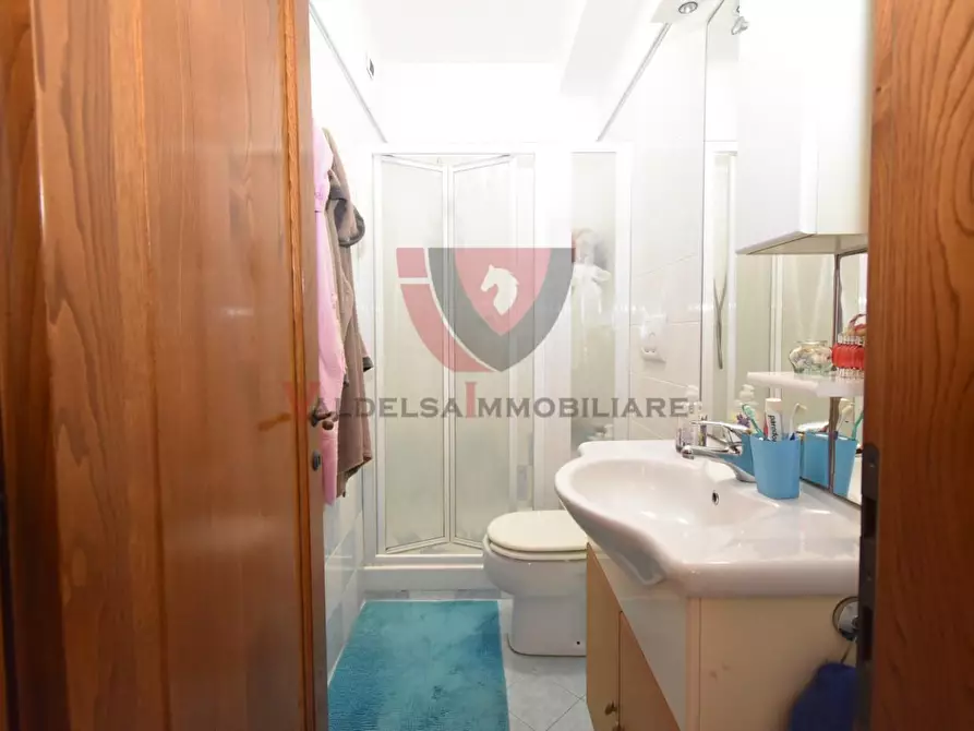 Immagine 32 di Appartamento in vendita  a Colle Di Val D'elsa