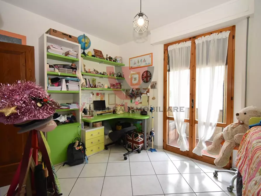 Immagine 26 di Appartamento in vendita  a Colle Di Val D'elsa