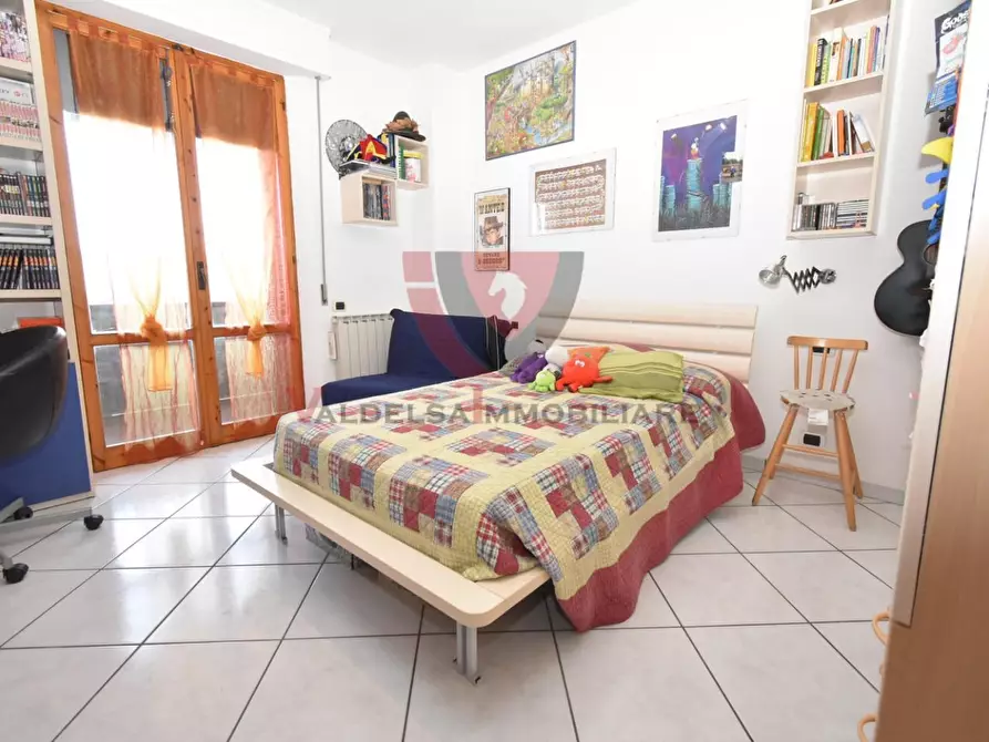 Immagine 17 di Appartamento in vendita  a Colle Di Val D'elsa