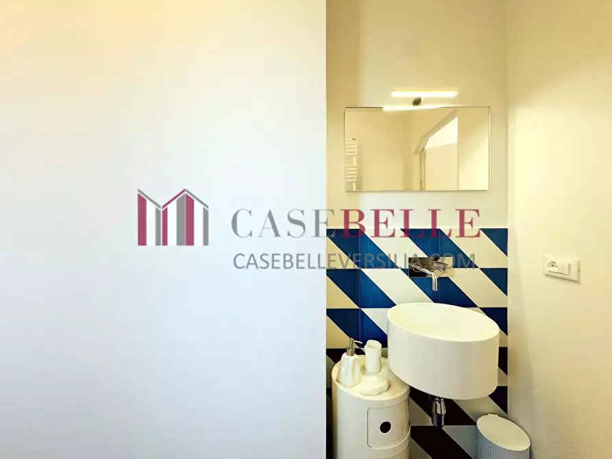 Immagine 49 di Appartamento in affitto  a Forte Dei Marmi