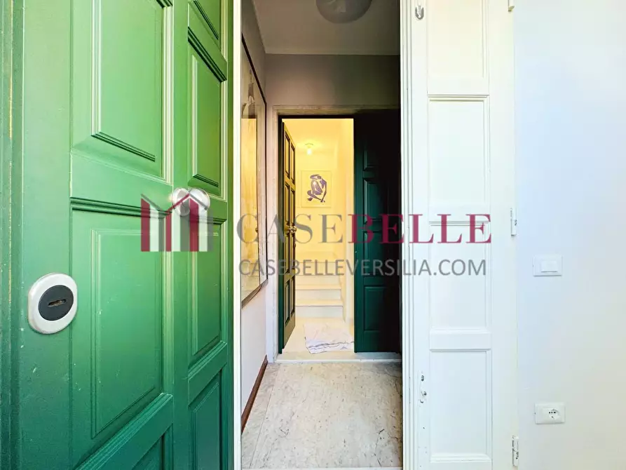 Immagine 27 di Appartamento in affitto  a Forte Dei Marmi