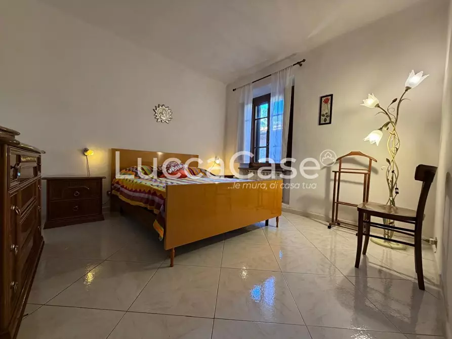 Immagine 18 di Villa in vendita  a Borgo A Mozzano