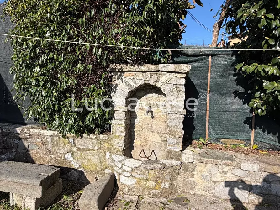 Immagine 30 di Villa in vendita  a Borgo A Mozzano