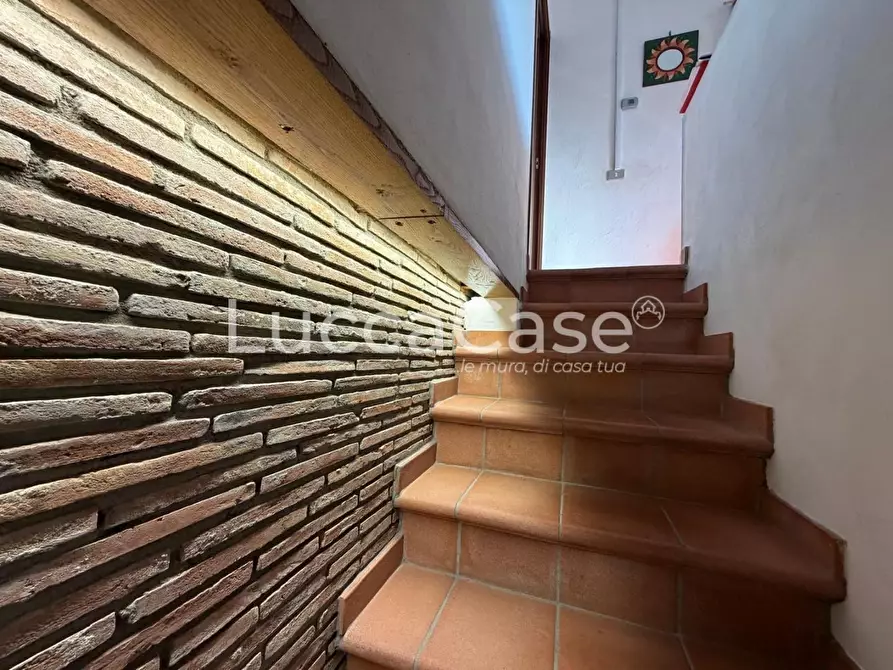 Immagine 8 di Villa in vendita  a Borgo A Mozzano