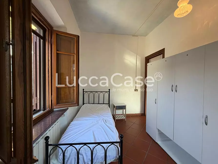 Immagine 16 di Villa in vendita  a Borgo A Mozzano