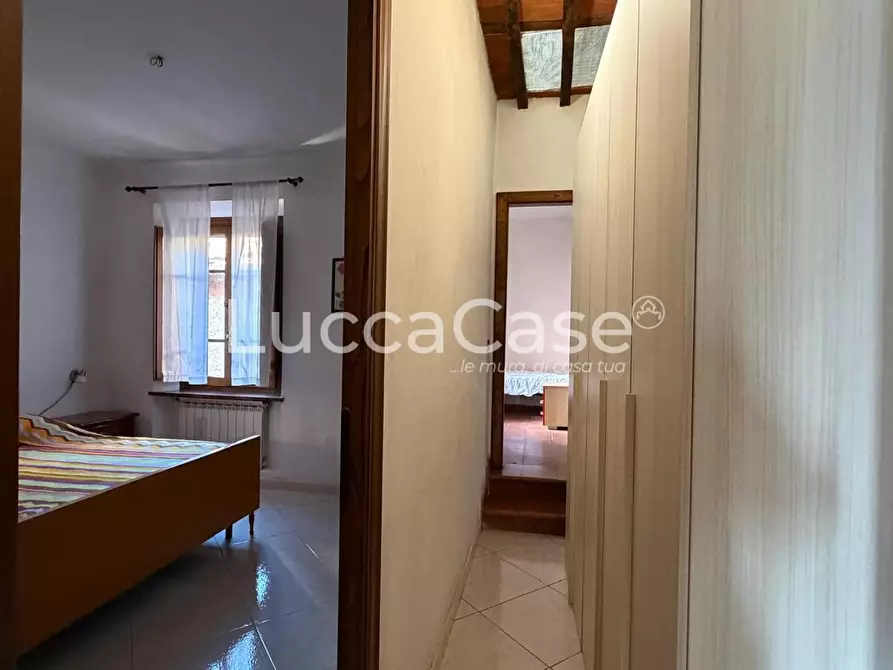 Immagine 19 di Villa in vendita  a Borgo A Mozzano