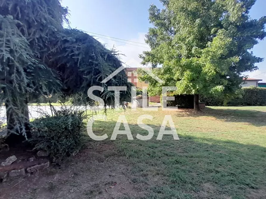 Immagine 89 di Casa indipendente in vendita  a Castelfranco Di Sotto