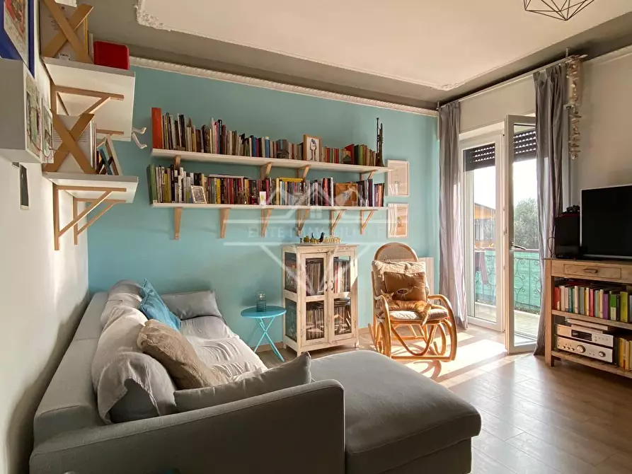 Immagine 1 di Appartamento in vendita  a Castelnuovo Magra