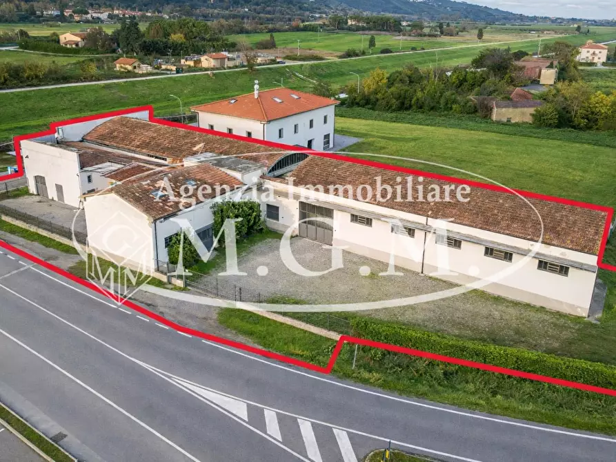 Immagine 2 di Attività artigianale in vendita  a Vicopisano