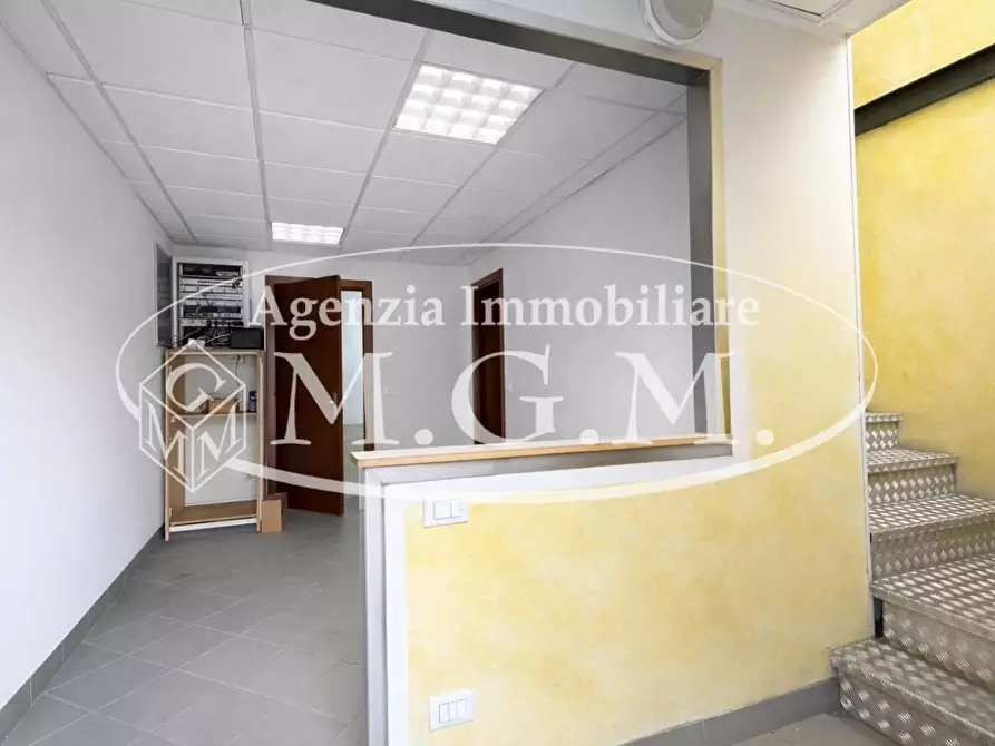 Immagine 7 di Attività artigianale in affitto  a Vicopisano