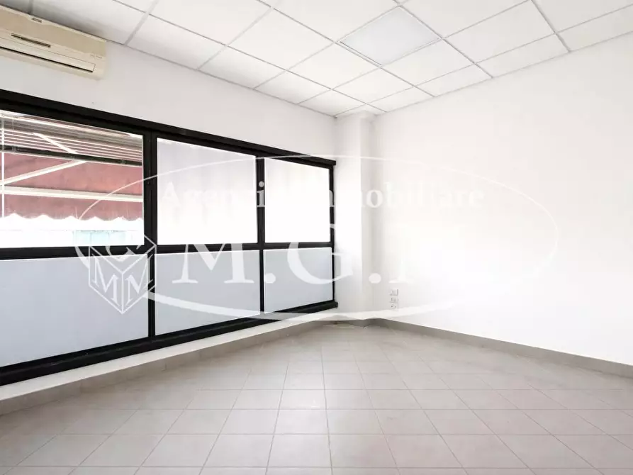 Immagine 10 di Attività artigianale in affitto  a Vicopisano