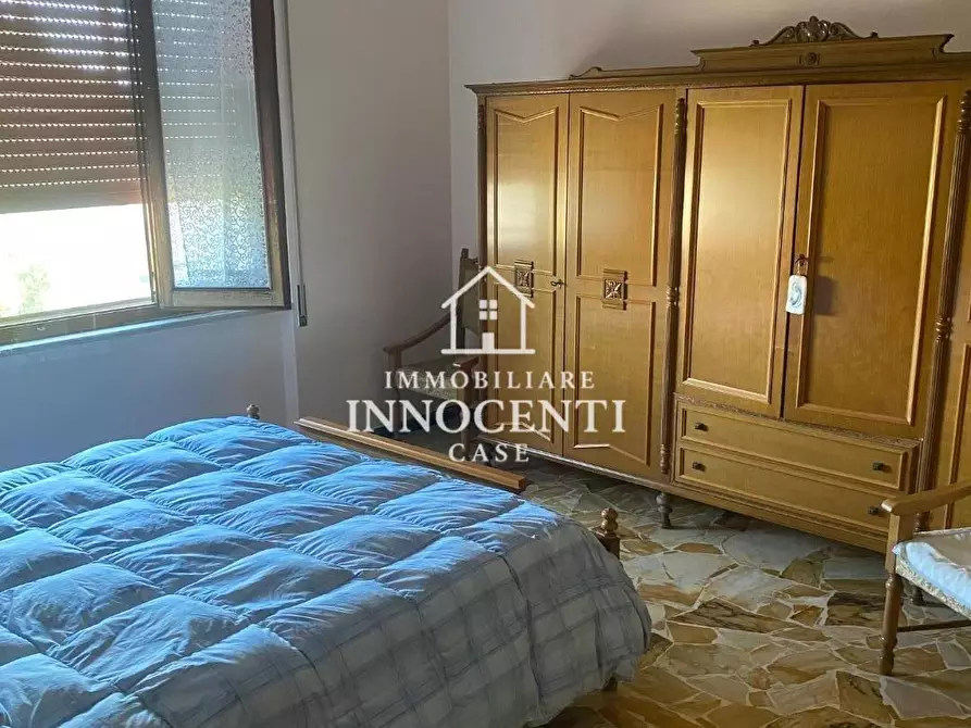 Immagine 8 di Appartamento in vendita  a Massa