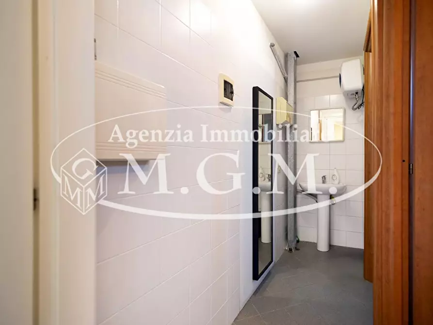 Immagine 17 di Attività artigianale in vendita  a Vicopisano