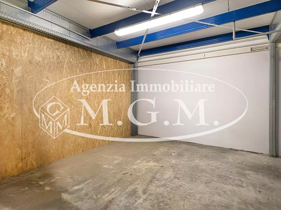 Immagine 16 di Attività artigianale in vendita  a Vicopisano