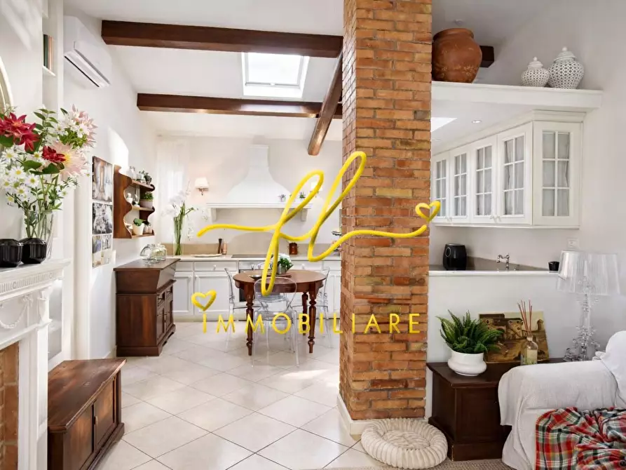 Immagine 3 di Terratetto in vendita  a Livorno