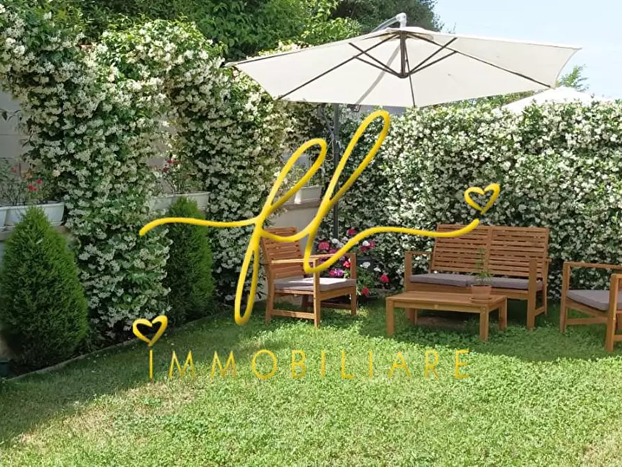 Immagine 1 di Terratetto in vendita  a Livorno