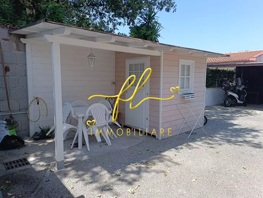 Immagine 23 di Terratetto in vendita  a Livorno