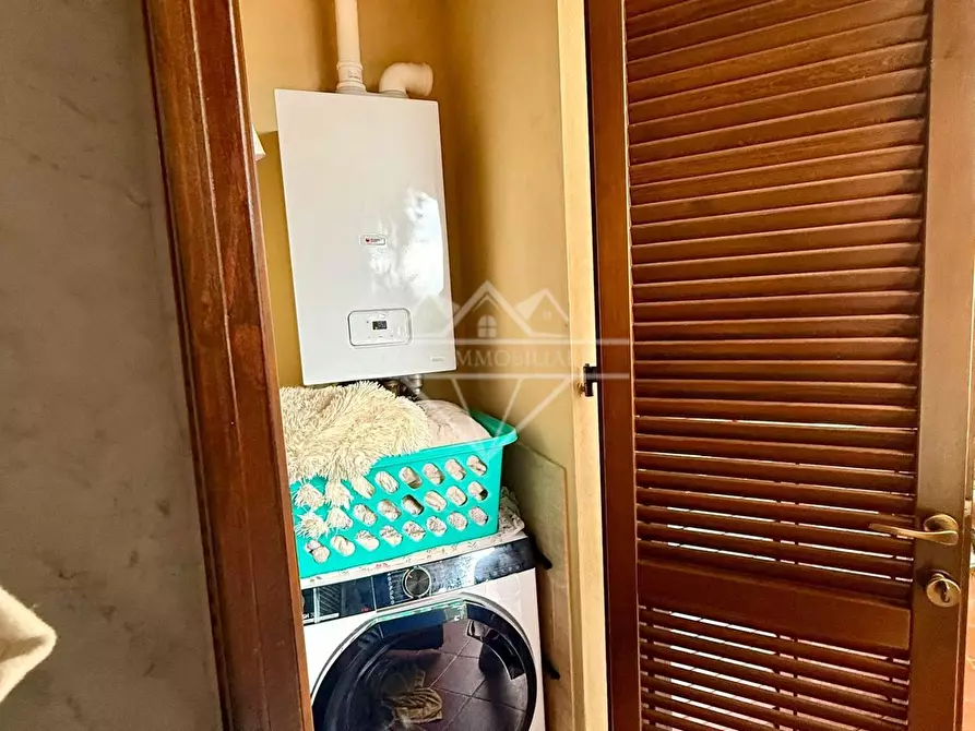 Immagine 23 di Villetta a schiera in vendita  a Carrara