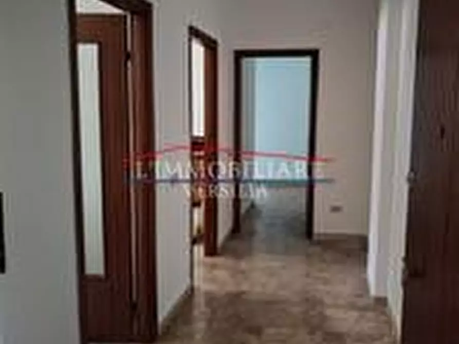 Immagine 8 di Appartamento in vendita  a Massa